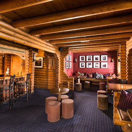 Chevin Country Park Hotel & Spa Отли Екстериор снимка